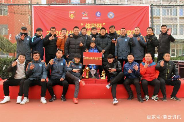 李盈莹直播谈康复：归期未定，世联赛缺席，退役传闻引热议